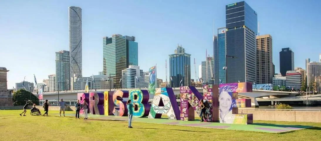 Apartment Central 1 Bedroom Cbd With Wifi Pool Gym Brisbane