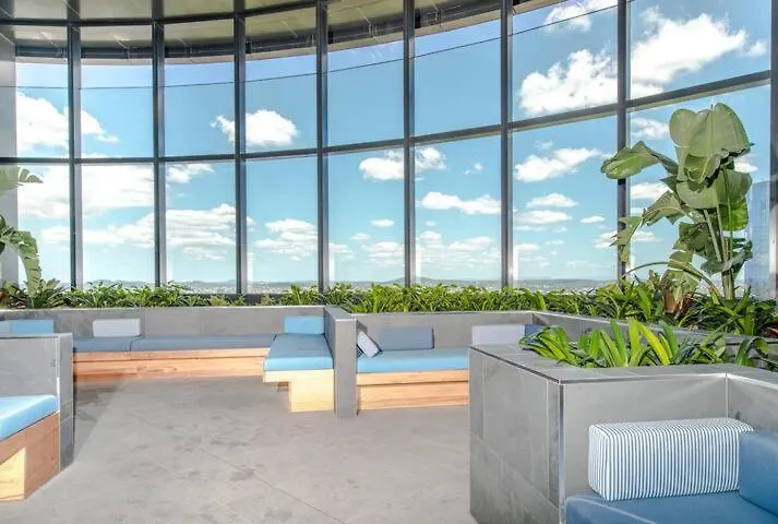 Central 1 Bedroom Cbd With Wifi Pool Gym Brisbane 0*,