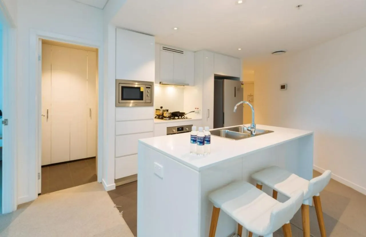 Central 1 Bedroom Cbd With Wifi Pool Gym Brisbane
